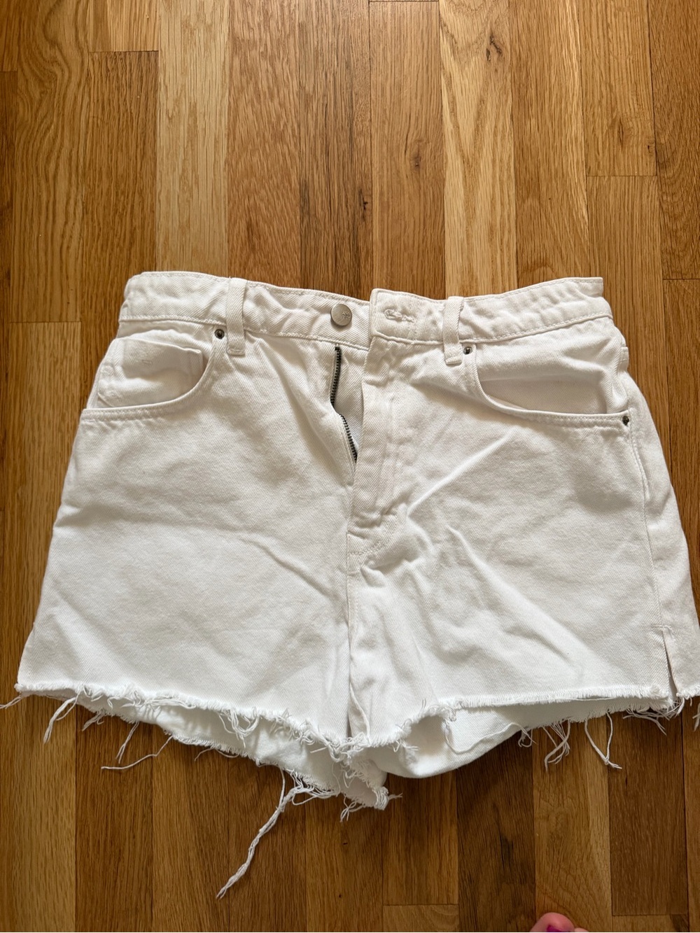 Zara white denim shorts 6